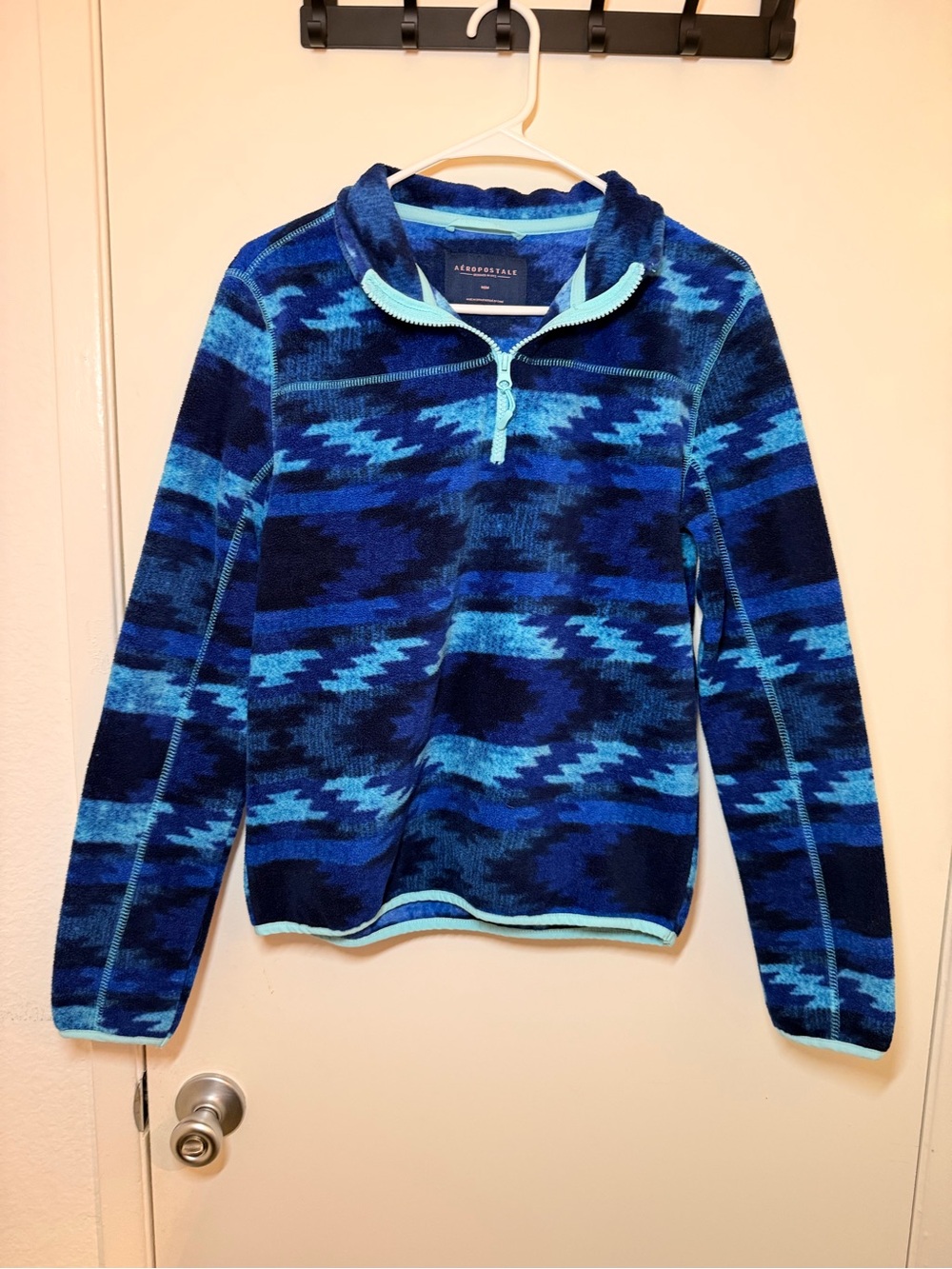 Aeropostale Women's Blue Patterned Quarter-Zip Turtleneck Sweater